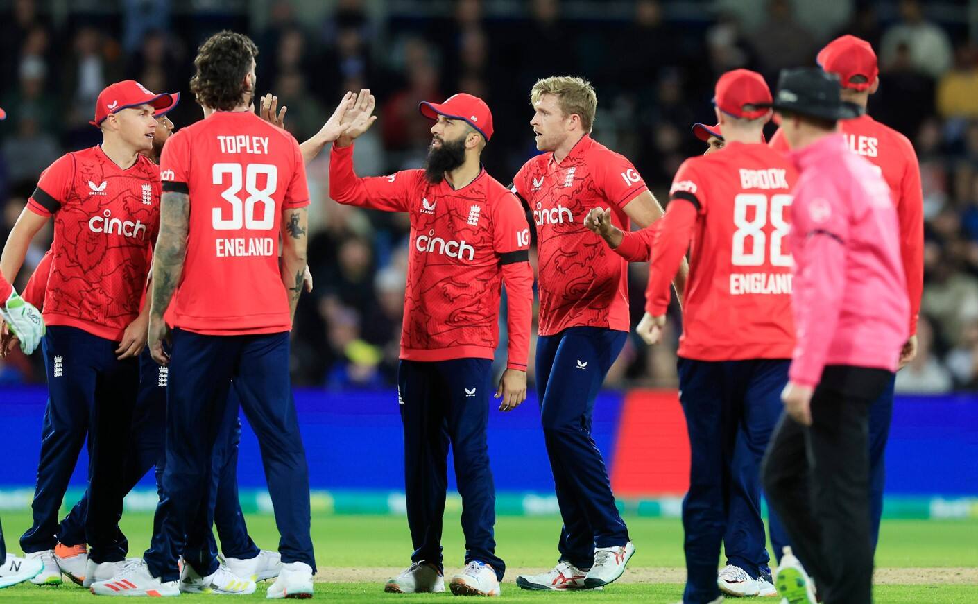 AUS vs ENG 2022: Sam Curran holds off Wade & David threat as England sail to series win